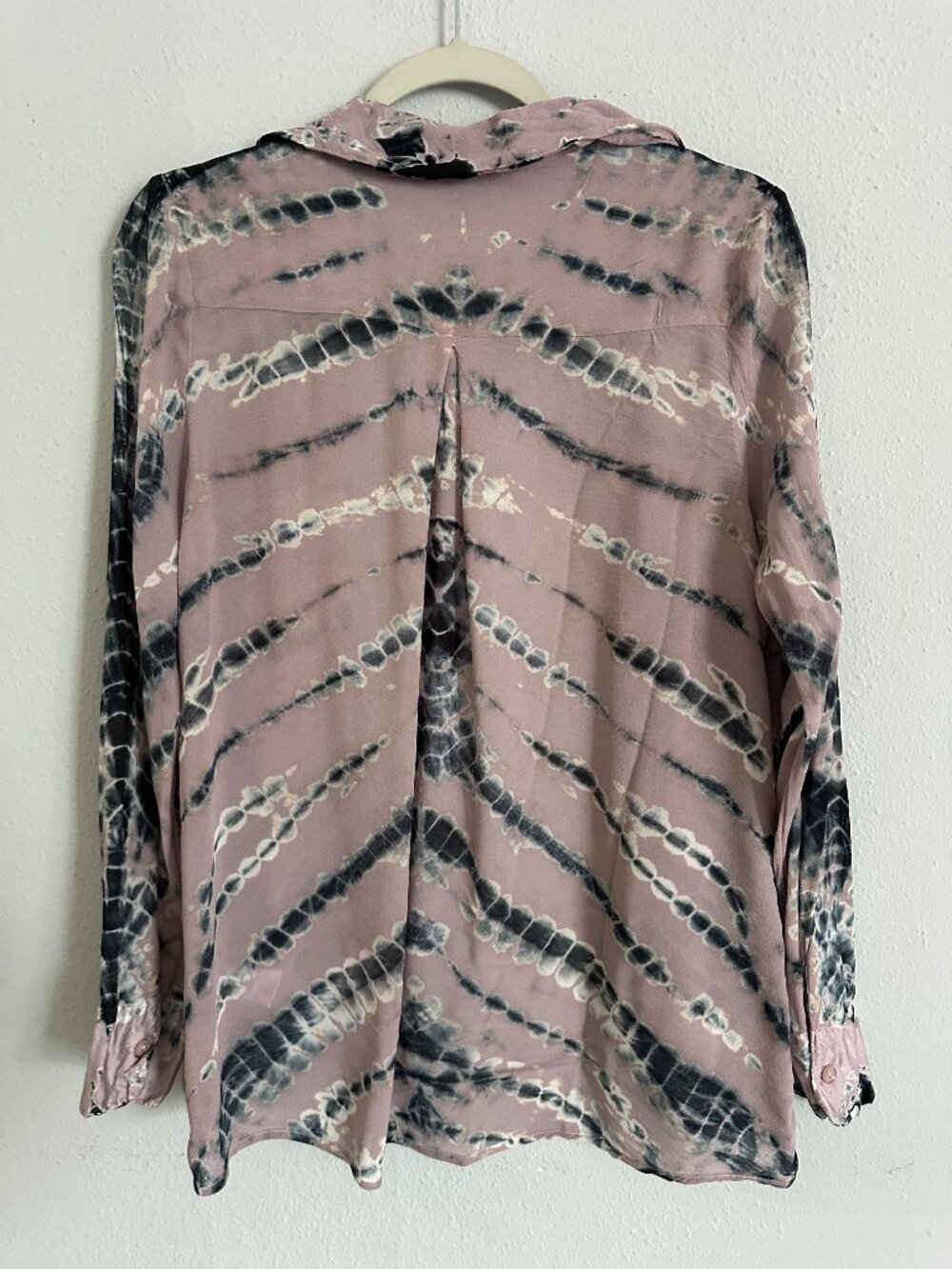 YFB Mauve Tie Dye Viscose Button Front Blouse Women's Small Boho Lightweight - Picture 5 of 7